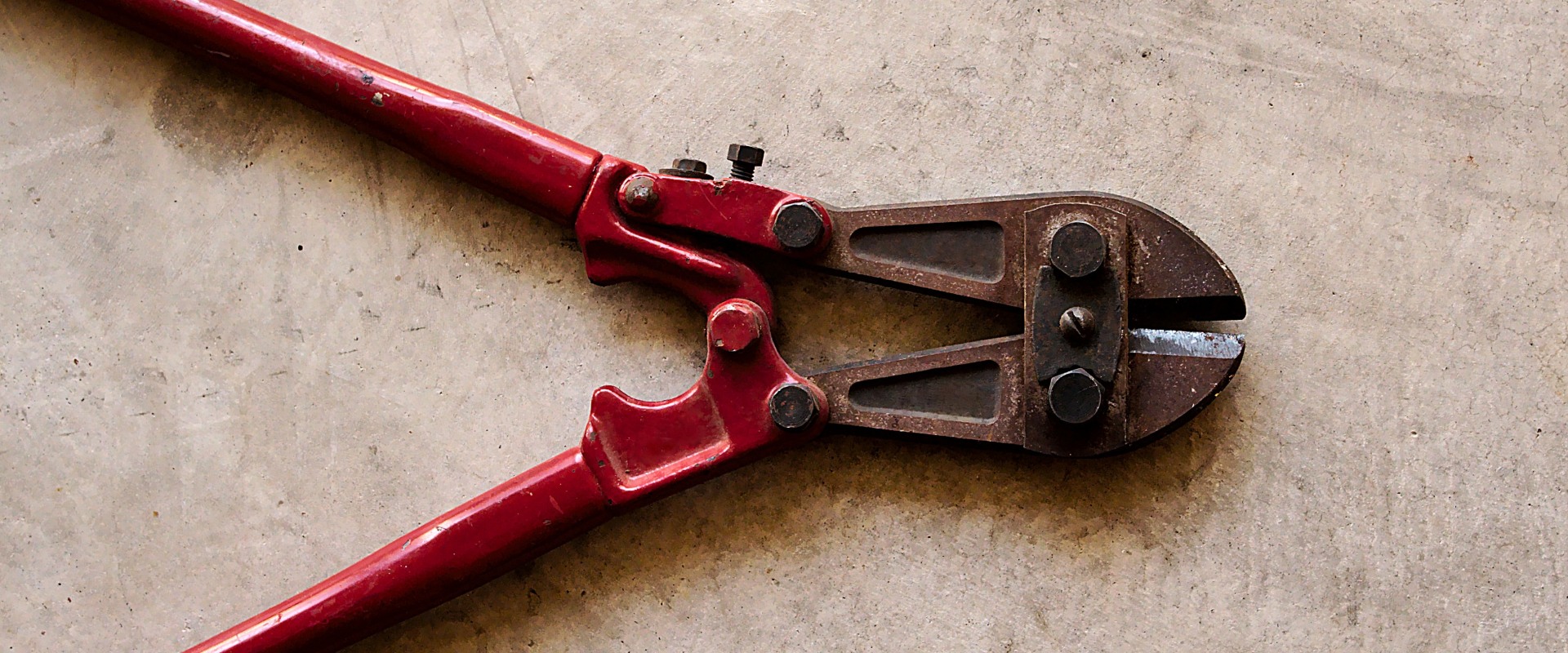 How to Truncate a Table with Foreign Key Constraints